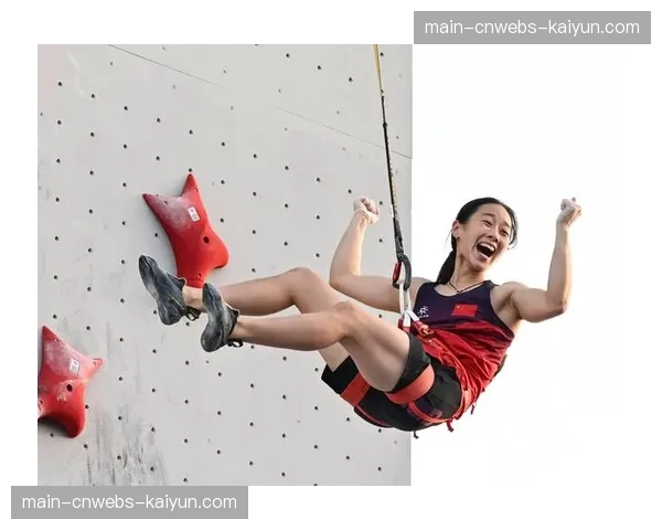 特写：攀岩奥运冠军珍妮拉-卡特布鲁克在训练中严重受伤，坚持完成线路